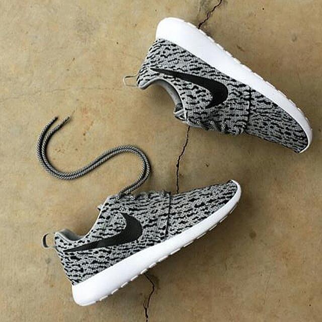 Custom yeezy roshe cheap