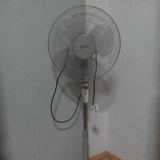 Giant 16" Stand Fan - Unit 2