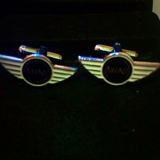 Unique Cufflings (Category: Jewelry) located in Singapore. Submitted by charlesleee (Listing ID 23389286, Image 3). Description: .