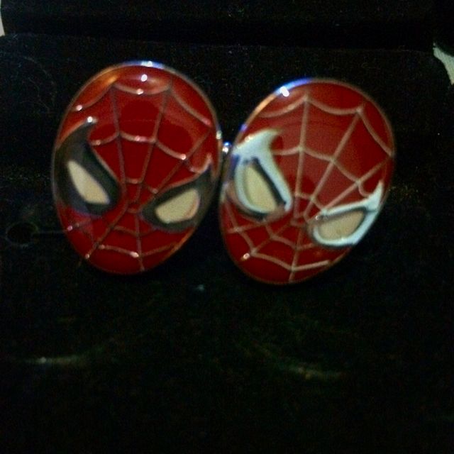 Unique Cufflings (Category: Jewelry) located in Singapore. Submitted by charlesleee (Listing ID 23389286, Image 2). Description: .