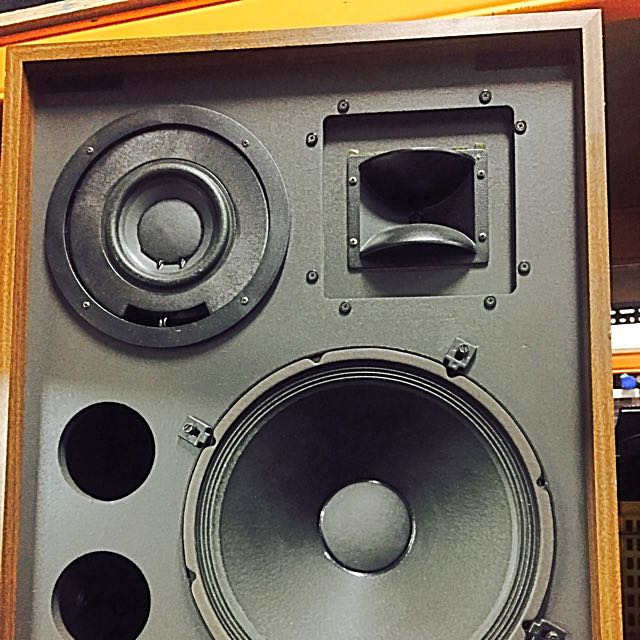 Ev studio monitors discount