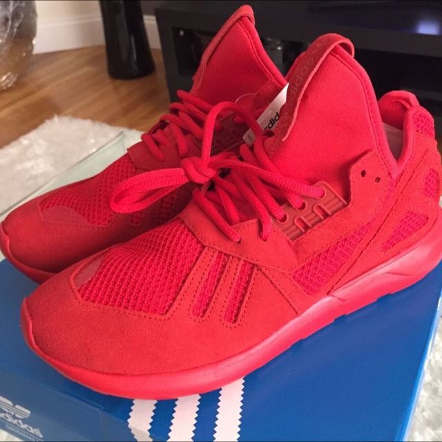 mono red adidas tubular