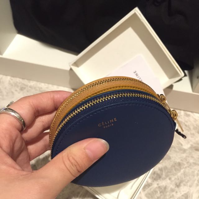 Celine round outlet coin purse