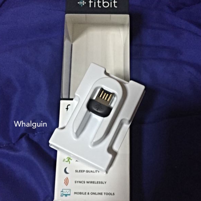 Fitbit Wireless Sync Dongle, Mobile Phones & Gadgets, Wearables & Smart