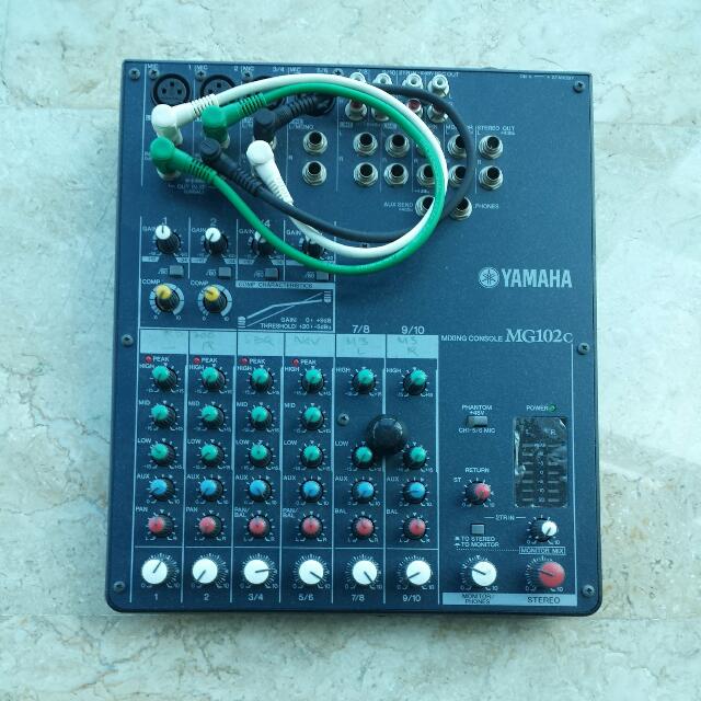 Yamaha Sound Board Mixing Console (MG102c), Hobbies & Toys, Music