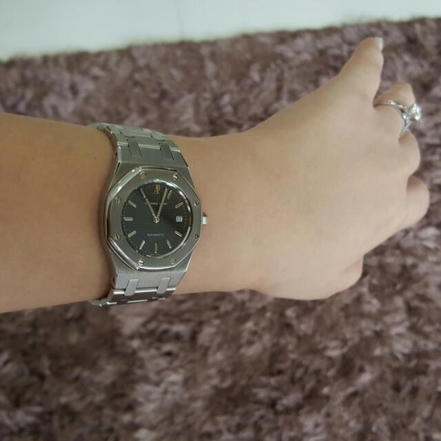 Royal oak 33mm on wrist on sale