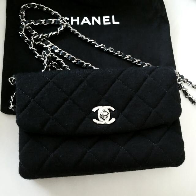 chanel mini sling