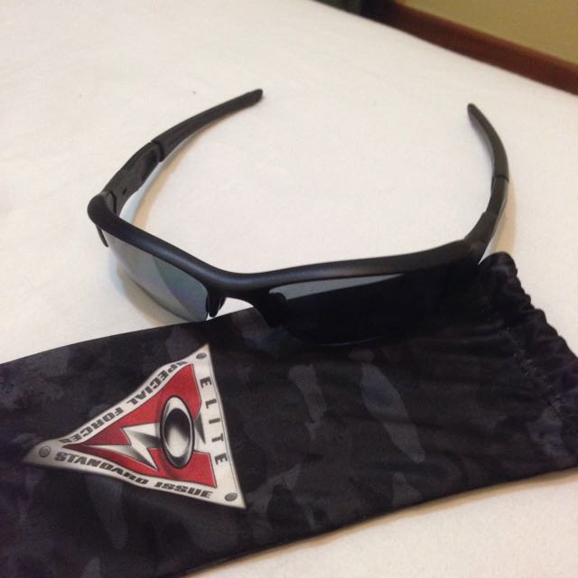 Oakley Flak Jacket XLJ, Men's Fashion, Coats, Jackets and Outerwear on