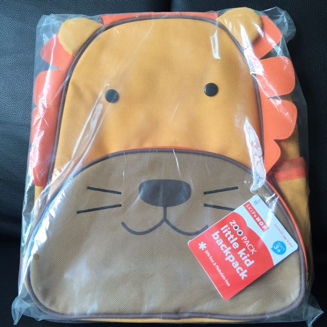 Skip hop lion clearance backpack