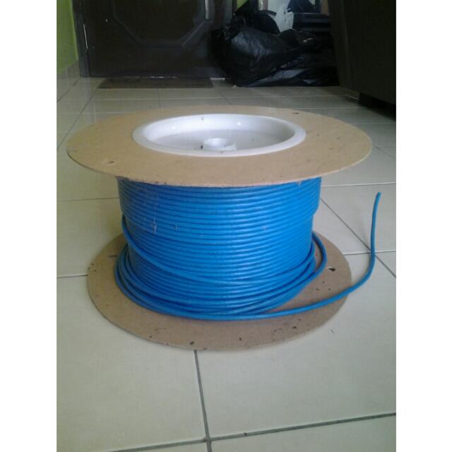 AMP NETCONNECT CATEGORY 6 CABLE, Everything Else on Carousell
