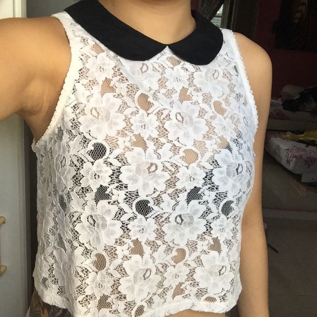peter pan collar crop top