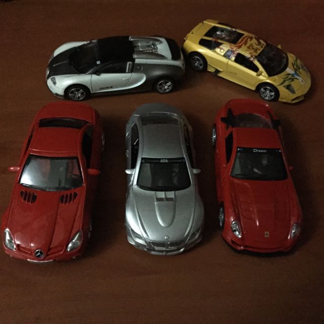 Medium toy cars store