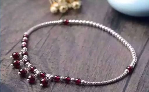 Garnet deals ankle bracelet