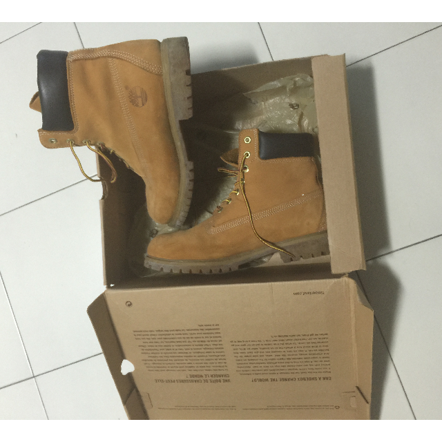 pre owned timberland boots