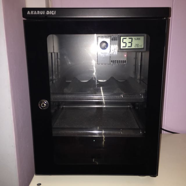 Akarui Digi Dry Cabinet E40d Photography On Carousell