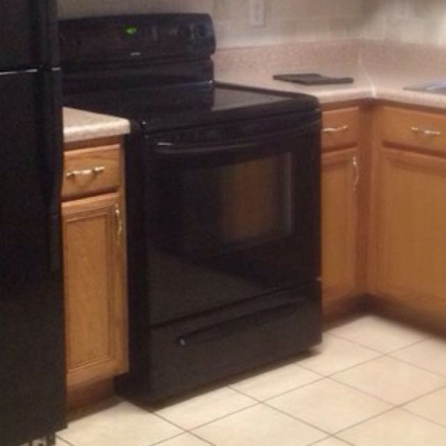 glass top stove black