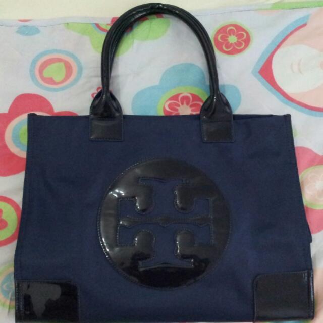 Tory Burch Ella Tote Large Navy Inspired / Replica, Women's Fashion, Bags &  Wallets, Tote Bags on Carousell