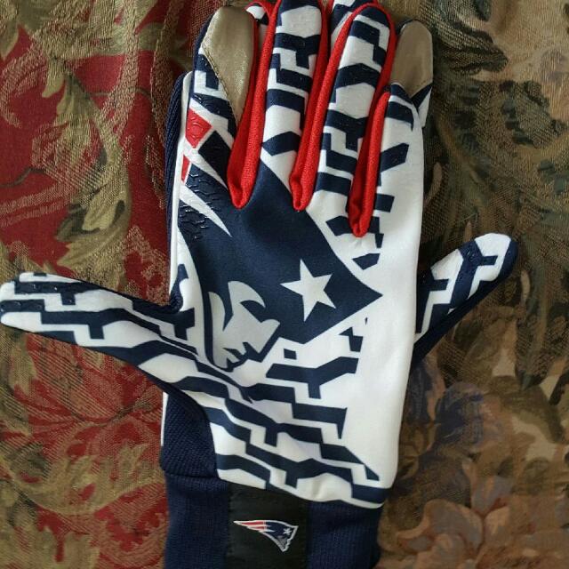 Patriots nike gloves hot sale