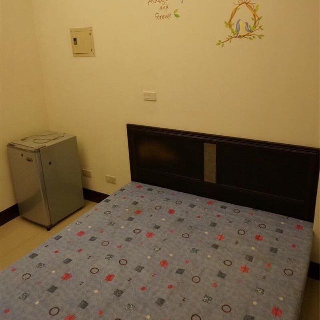 套房出租內壢環中東路商圈裝潢一房一衛房東自租 賣屋租屋在旋轉拍賣