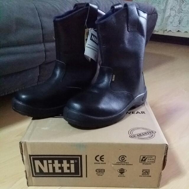 high cut safety boots