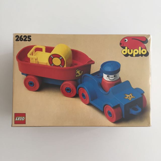 toy boat and trailer set