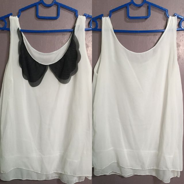 Assorted Blouses (Category: Blouses) located in Singapore. Submitted by clearancesaleforgrab (Listing ID 24963377, Image 3). Description: .