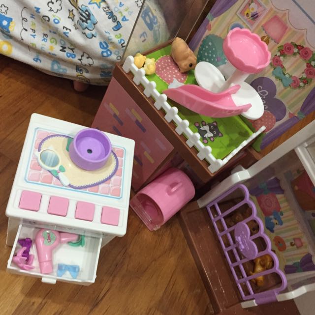 takara tomy pet shop