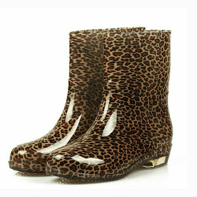 women's leopard rain boots