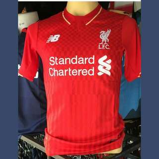 Liverpool FC 15/16 Home Kit