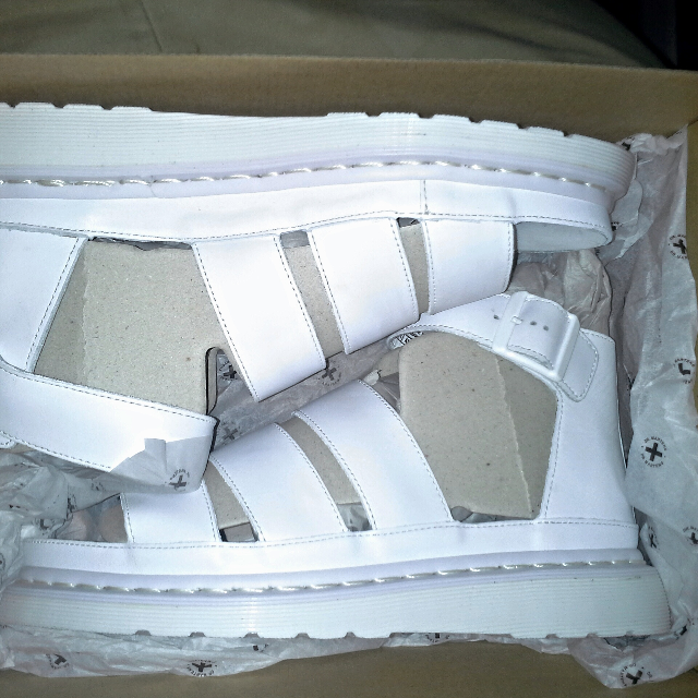 dr martens clarissa white