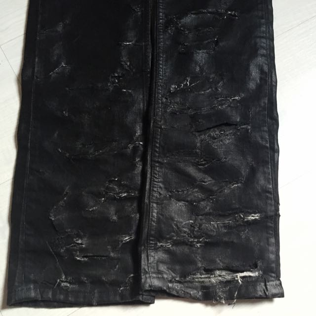 Dior Homme Destroyed Jeans 30 Strip 2004 SLP Rare, Luxury on Carousell