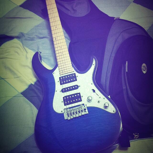 Bensons電吉他 影音娛樂在旋轉拍賣