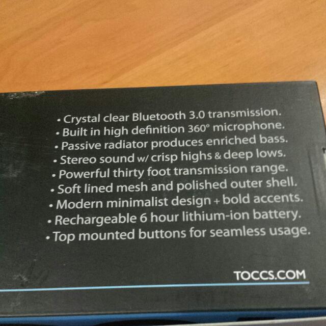 TOCCs Speaker (Category: Cables & Adaptors) located in Singapore. Submitted by asheee0 (Listing ID 25333433, Image 3). Description: .