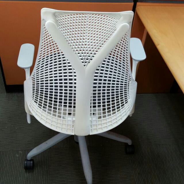 Herman Miller Sayl Chair (Refurbished), Furniture & Home Living