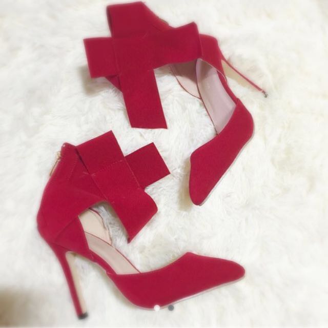 red ribbon heels