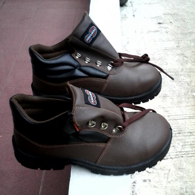 Sepatu Safety Krusher Florida Fesyen Pria Di Carousell