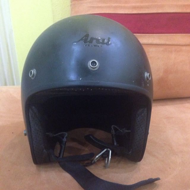 Arai Classic GIF Large, Cars on Carousell