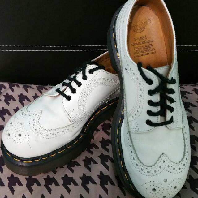 Dr marten wingtip cheap