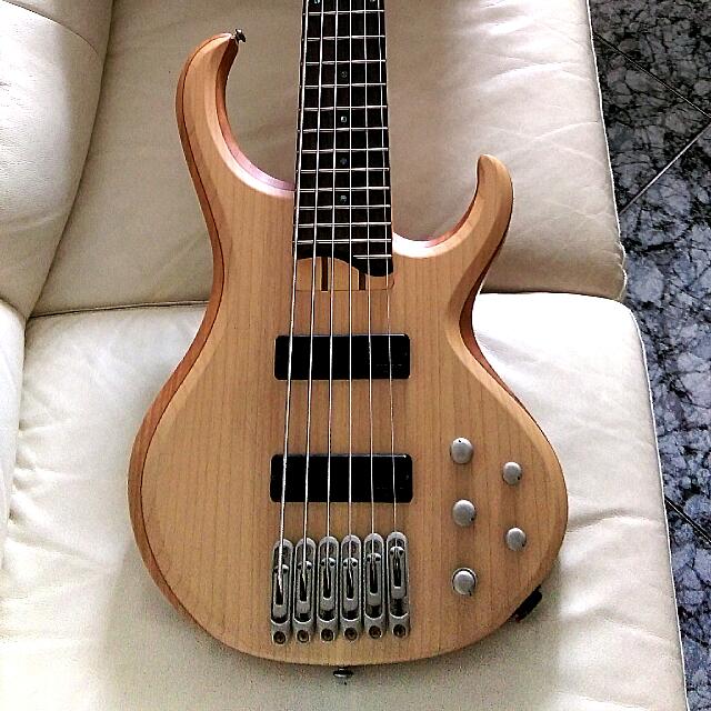 Ibanez hotsell btb 556