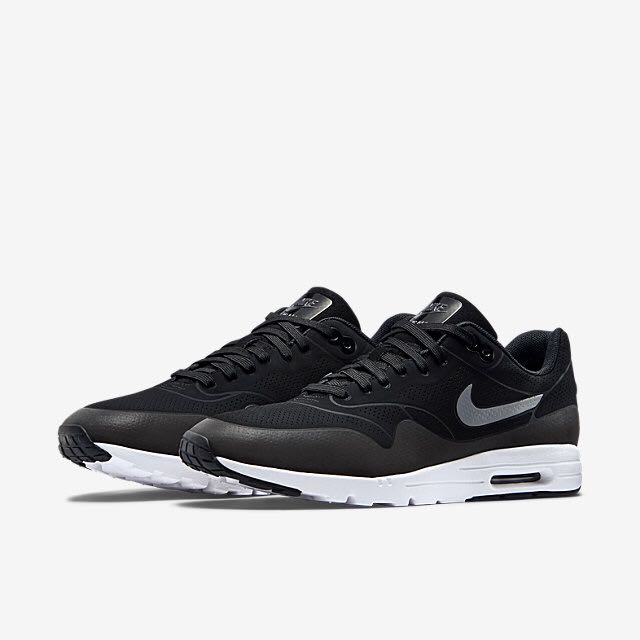 Nike Air Max 1 Ultra Moire (Women) BlackMetallic Silver Nike Air Max 1 Ultra Moire (Women) BlackMetallic Silver