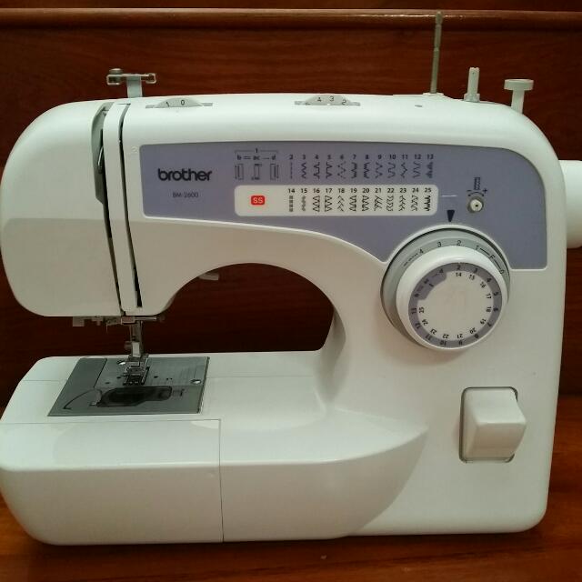 Sewing Machine (Brother BM2600), Hobbies & Toys, Stationery & Craft