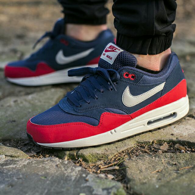 Nike Air Max 1 Navy/University Red", Men's Fashion, Footwear, Sneakers on Carousell