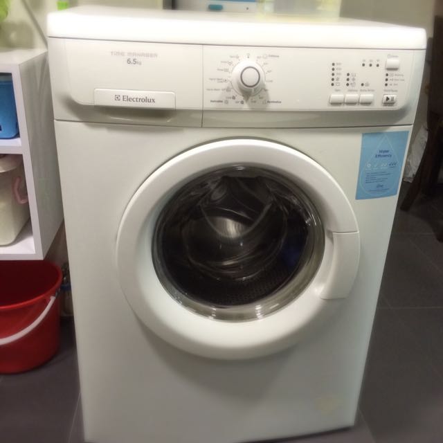Used Front Door Washing Machine, Property on Carousell