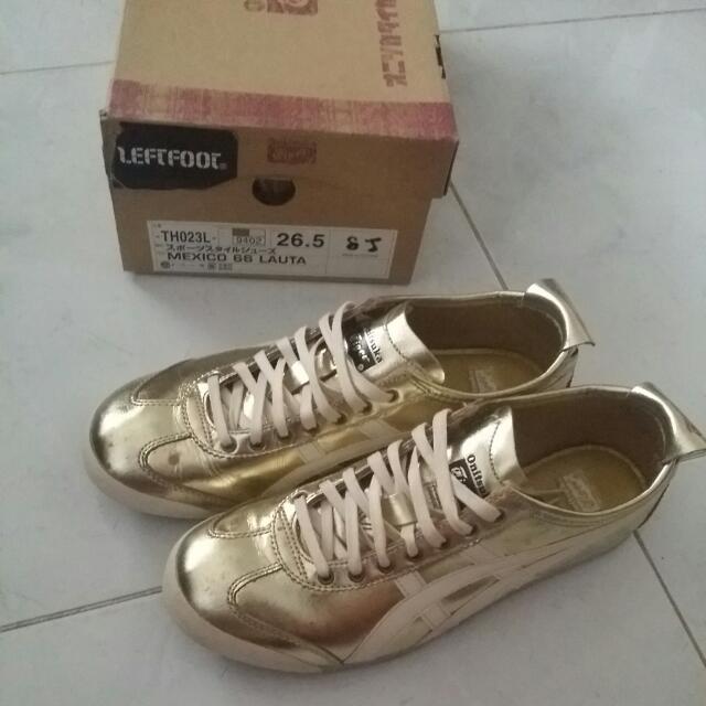 Onitsuka Tiger (Category: Sneakers) located in Singapore. Submitted by yappy-yappy (Listing ID 25640965, Image 1). Description: .