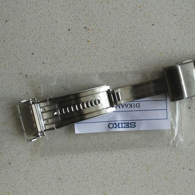 Seiko Marinemaster SBDX001 MM300 Buckle