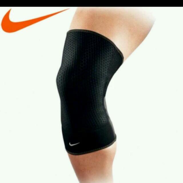 knee guard nike