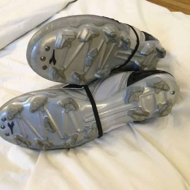 Diadora Maracana Rtx 12 Kangaroo Leather Soccer Boots, Sports Equipment