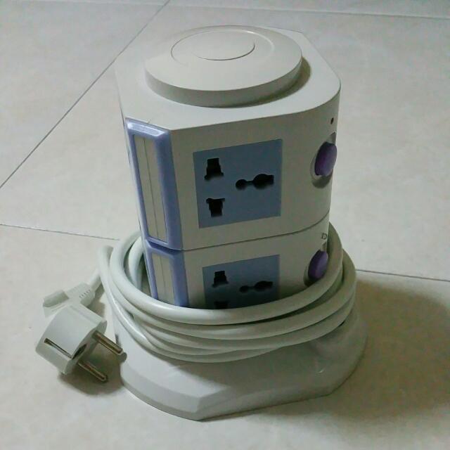 Vertical Secure Sockets w 2 USB Ports, Computers & Tech, Parts ...