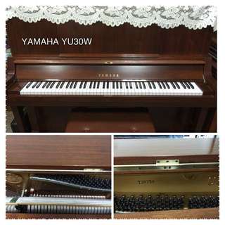 { 降價 ｝自售 YAMAHA山葉鋼琴頂級機種YU30W半價以下出售
