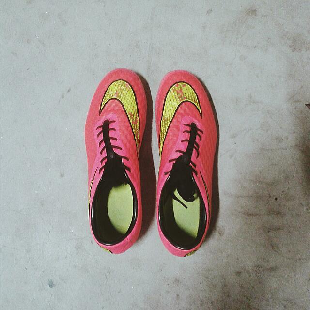 Nike Zoom Phantom Venom Pro IC BlackVolt Indoor Soccer .